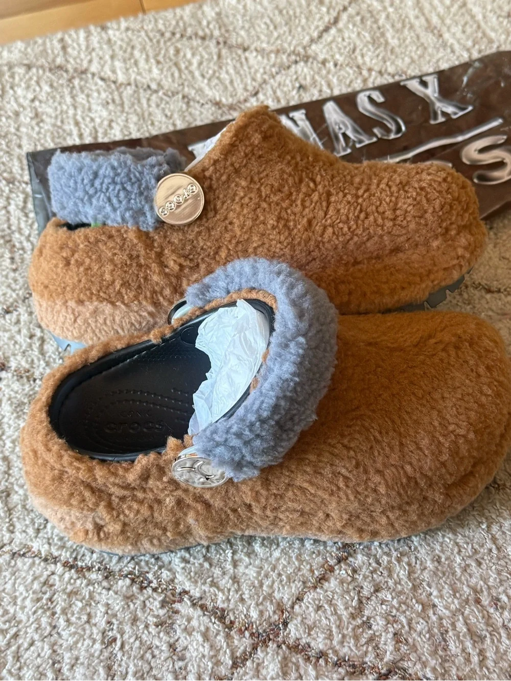 Lil Nas X x Crocs Mega Crush Brown Sherpa Clogs M5 W7 NWT 209508-088